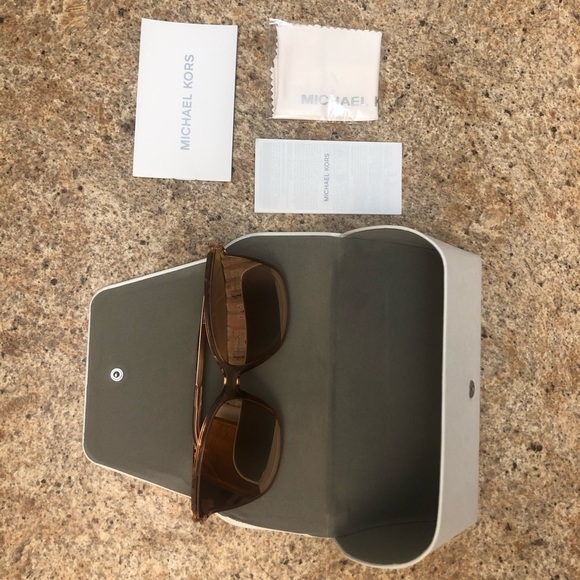 Michael Kors Sunglasses - Picture 2 of 4